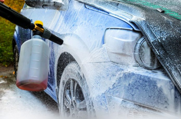 Шампунь для мойки автомобиля: бесконтактный автошампунь и шампунь для ручной мойки авто