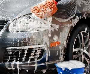 Шампунь для мойки автомобиля: бесконтактный автошампунь и шампунь для ручной мойки авто
