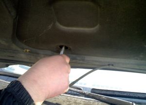 Веерные форсунки омывателя лобового стекла: преимущества и особенности