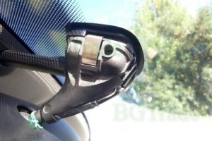 Замена зеркала заднего вида: как снять салонное зеркало