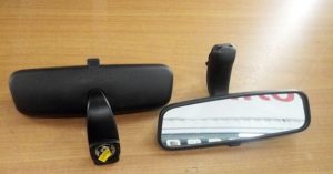 Замена зеркала заднего вида: как снять салонное зеркало