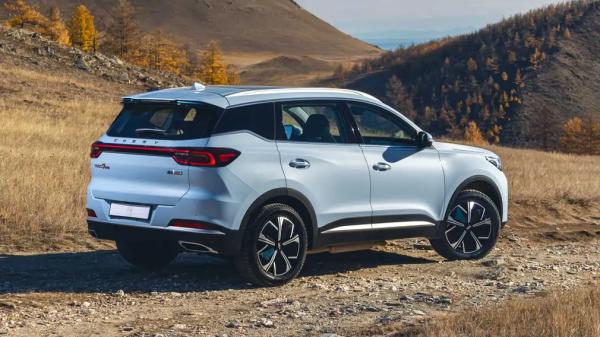 Chery выводит на российский рынок второй гибрид: знакомим с Tiggo 7 Pro Plug-in Hybrid
