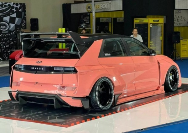 Електромобіль Hyundai IONIQ 5 отримав пакет екстремального тюнінгу
