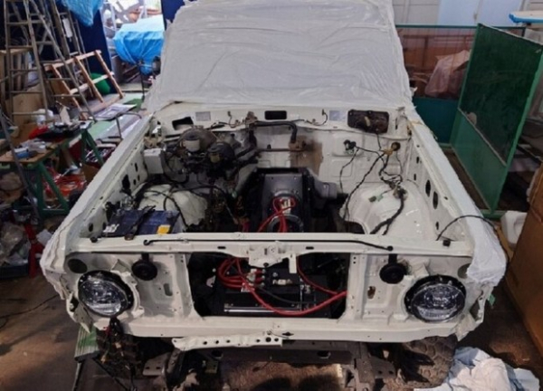 Toyota Land Cruiser J60 перетворили на електромобіль