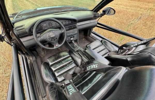 Седан Audi A6 перетворили на нестандартний позашляховик