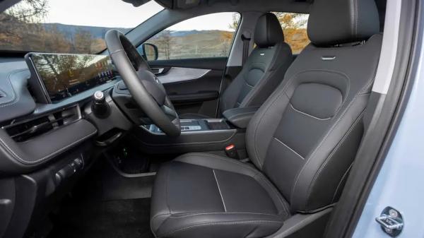 Chery выводит на российский рынок второй гибрид: знакомим с Tiggo 7 Pro Plug-in Hybrid