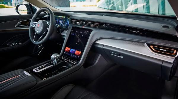 Назван достойный аналог Toyota Camry в России