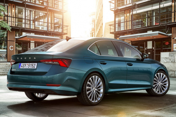 &laquo;Авто.ру&raquo;: самой подорожавшей моделью авто в сентябре 2023 года стала Skoda Octavia