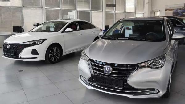 Скидок ждать не стоит: если покупать, то прямо сейчас