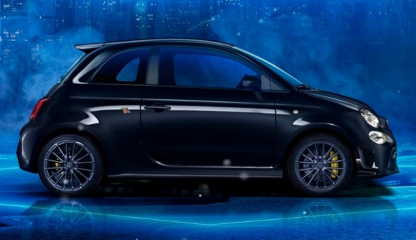 Abarth перетворила Fiat 500 на спортивний хетчбек