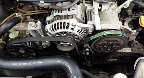 Как подтянуть ремень генератора: что нужно знать