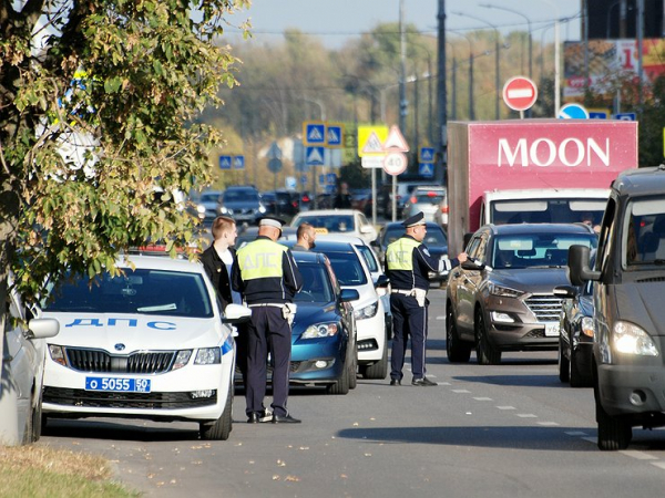 Негласные правила для водителей, отсутствующие в ПДД, но не менее важные