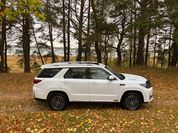 Оверсайз: сравнительный тест-драйв кроссоверов Changan CS95 и CS95 New