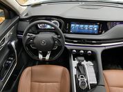 Оверсайз: сравнительный тест-драйв кроссоверов Changan CS95 и CS95 New