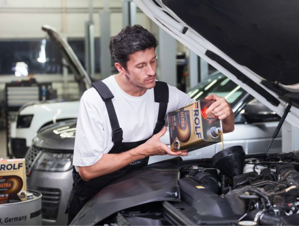 Почему менять моторное масло с уходом топовых производителей стало даже выгоднее