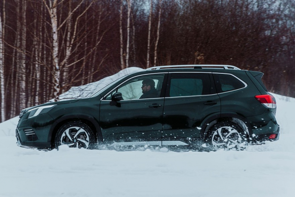 Правила и особенности зимнего вождения: как избежать проблем и выйти из сложной ситуации