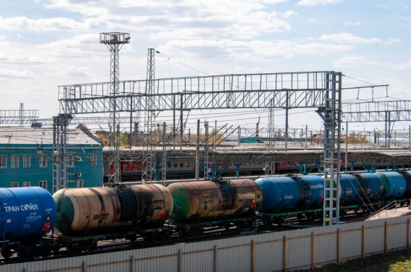 Правительство «дало заднюю» в борьбе с ростом цены бензина и дизтоплива Правительство «дало заднюю» в борьбе с ростом цены бензина и дизтоплива