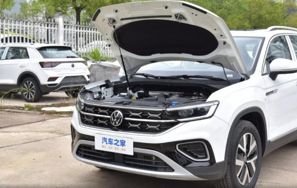 Представлен Volkswagen Tayron 2024 с мотором из линейки EA211 Evo Представлен Volkswagen Tayron 2024 с мотором из линейки EA211 Evo