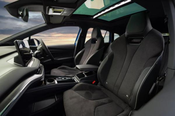 Skoda обновила версии кроссовера Skoda Enyaq 2024 года