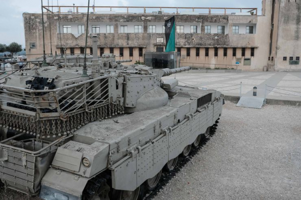 Военная тайна: израильские танки Merkava 4 горят, словно Challanger 2 на Украине