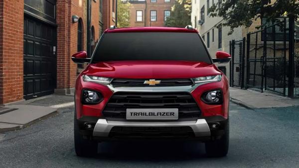 Названы лучшие автомобили SUV для бездорожья