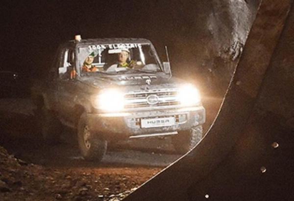 Toyota Land Cruiser 70 став електромобілем Toyota Land Cruiser 70 став електромобілем