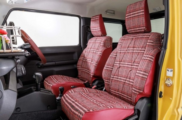 Suzuki Jimny отримав тюнінг в дусі ранніх Mercedes G-Class