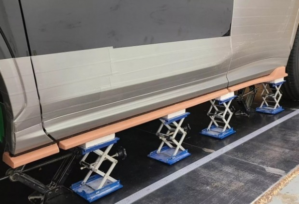 Кросовер Lexus NX отримав нову стильну версію