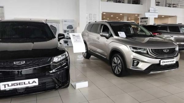 Что будет с авторынком России в 2024 году: три сценария