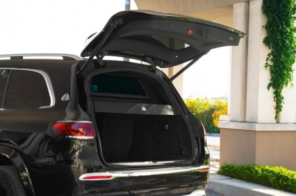 Кросовер Mercedes-Maybach GLS отримав захищену версію