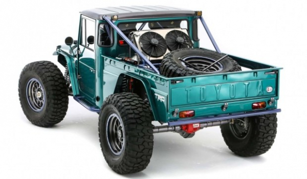 Раритетний Toyota Land Cruiser перетворили на екстремальний позашляховик Раритетний Toyota Land Cruiser перетворили на екстремальний позашляховик