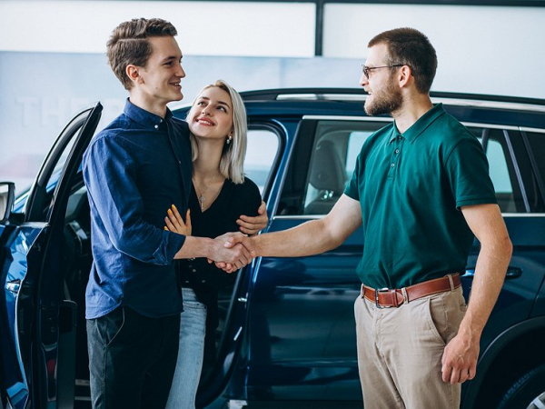 Без &laquo;Гранты&raquo; и ОСАГО, но с китайскими &laquo;электричками&raquo; и дешевыми авто для молодых: итоги недели