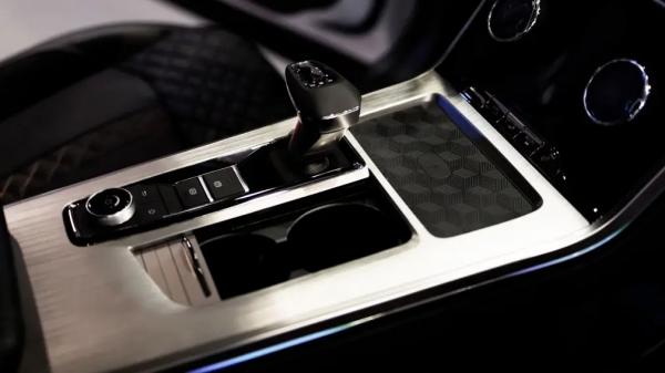 Чего лучше не делать с АКПП: пять фатальных ошибок водителей