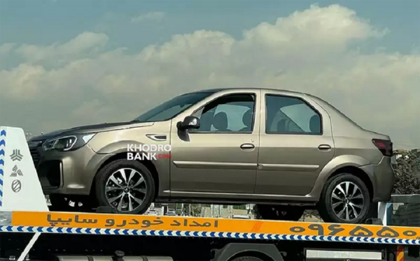 Модернизированная версия Renault Logan в лице Pars Khodro Cadilla P90 засветилась на фотоснимке