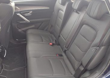 Ностальгия по Mercedes: первое знакомство с большим кроссовером Jetour X70 Plus Ностальгия по Mercedes: первое знакомство с большим кроссовером Jetour X70 Plus