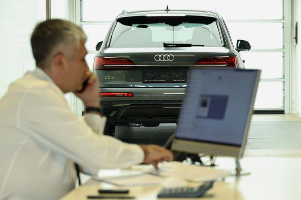 Приказано долго жить: власти прикрывают лавочку параллельного импорта машин