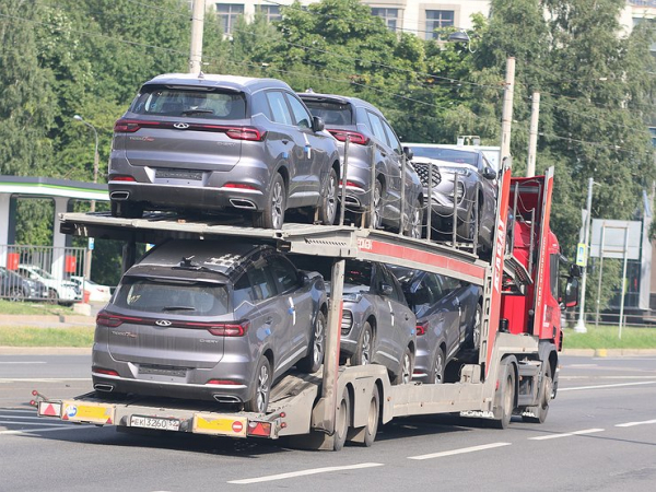 Приказано долго жить: власти прикрывают лавочку параллельного импорта машин