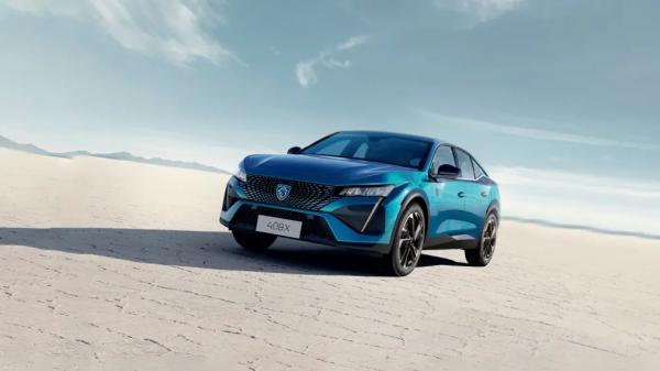 На рынок России приехал стильный кроссовер Peugeot