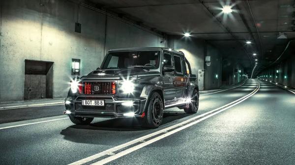 В Москве выставили на продажу самый дорогой &laquo;Гелик&raquo; в стране