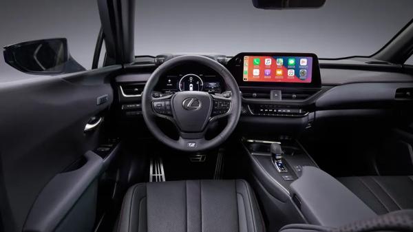 Lexus представил кроссовер UX с новым движком
