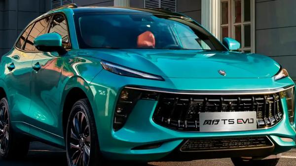 В РФ будут выпускать новый кроссовер Forthing T5 EVO