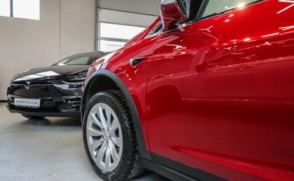 Неликвид на колёсах. Россию хотят завалить подержанными &laquo;Теслами&raquo;