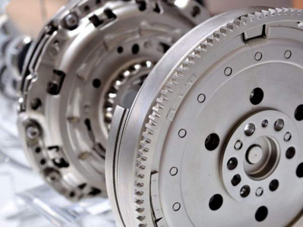 Что такое двухмассовый маховик: устройство, неисправности и диагностика Что такое двухмассовый маховик: устройство, неисправности и диагностика