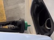 Фразы &laquo;я же сказал &mdash; дизель&raquo; и &laquo;я просила на тыщу&raquo; на АЗС можно забыть