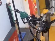 Фразы &laquo;я же сказал &mdash; дизель&raquo; и &laquo;я просила на тыщу&raquo; на АЗС можно забыть