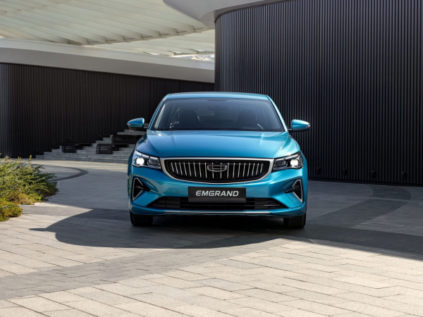 Geely Emgrand за 13 тысяч в месяц: как купить большой седан на выгодных условиях