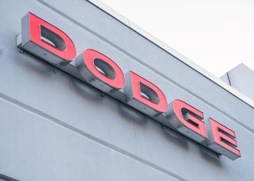 Как Джо Байден жестко прижал американский автопром