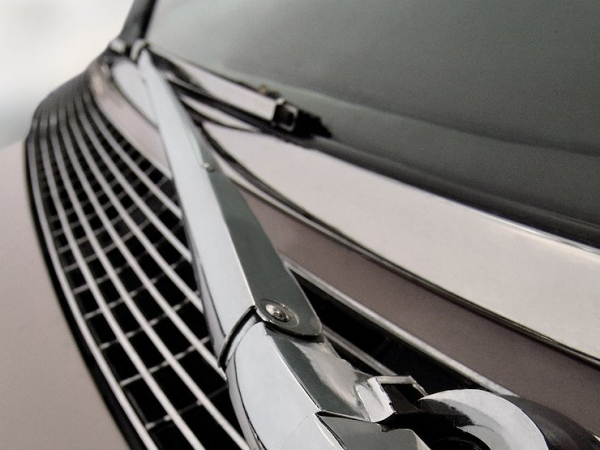 Как кардинально решить проблему размазывающих грязь по стеклу &laquo;дворников&raquo;