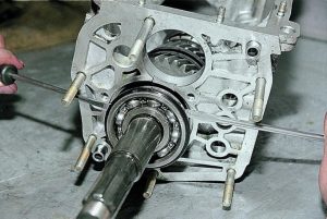 Коробка передач на ВАЗ 2107: конструктивные особенности и ремонт Коробка передач на ВАЗ 2107: конструктивные особенности и ремонт