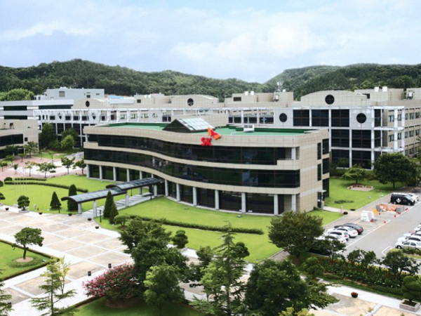 Почему опытные автовладельцы стали переходить на корейское моторное масло Почему опытные автовладельцы стали переходить на корейское моторное масло